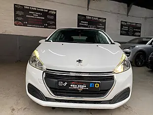 Used 2015 Peugeot 208 Active White - Interior and Exterior details 2