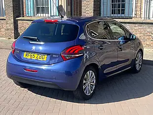 Used 2015 Peugeot 208 Allure Blue - Interior and Exterior details 18