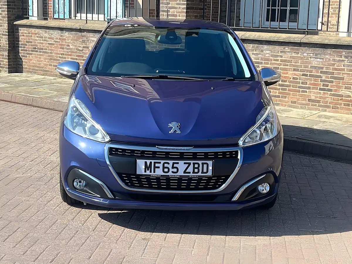 Used 2015 Peugeot 208 Allure Blue - Interior and Exterior details 2
