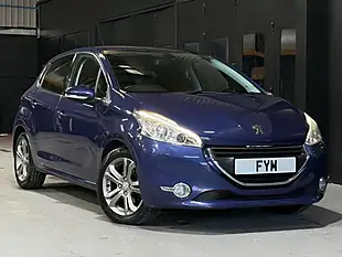 Used 2015 Peugeot 208 Allure Blue - Interior and Exterior details 3