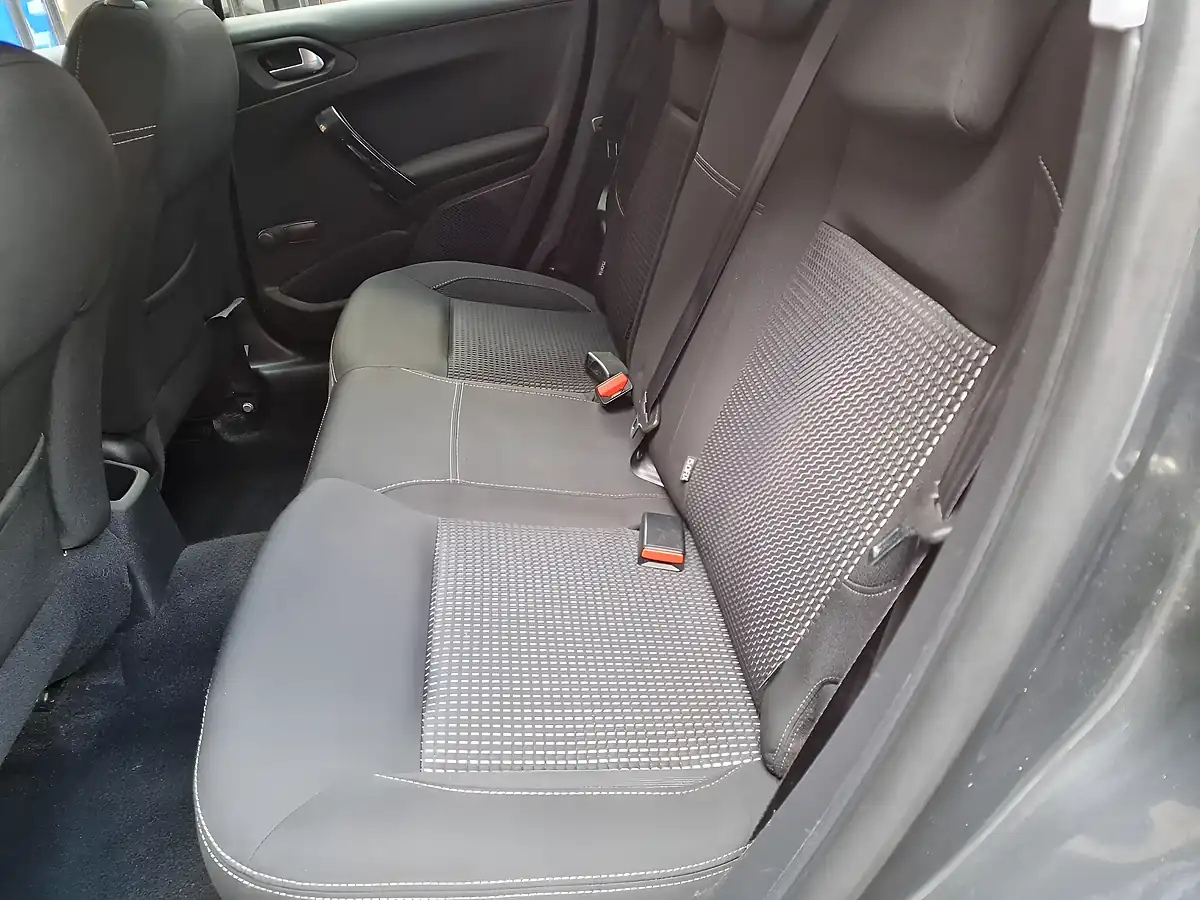 Used 2015 Peugeot 208 Allure Grey - Interior and Exterior details 11