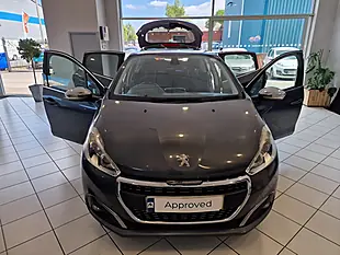 Used 2015 Peugeot 208 Allure Grey - Interior and Exterior details 5