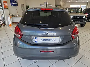 Used 2015 Peugeot 208 Allure Grey - Interior and Exterior details 7