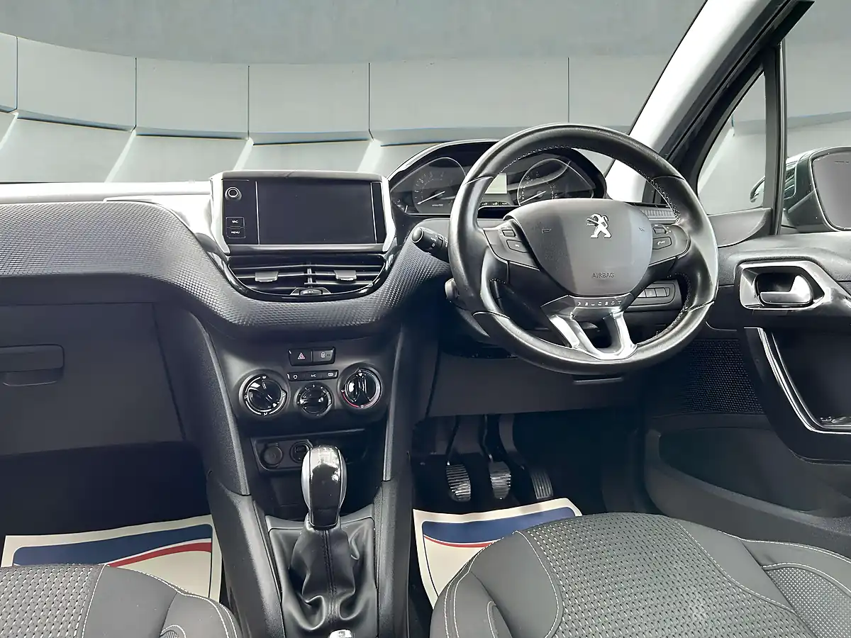 Used 2015 Peugeot 208 Allure Grey - Interior and Exterior details 12