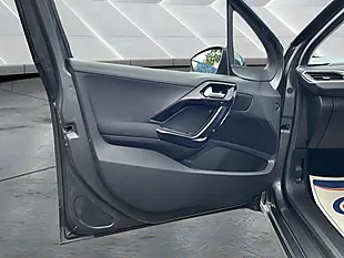 Used 2015 Peugeot 208 Allure Grey - Interior and Exterior details 17