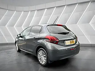 Used 2015 Peugeot 208 Allure Grey - Interior and Exterior details 9