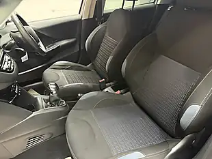 Used 2015 Peugeot 208 Allure Silver - Interior and Exterior details 11