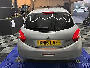 Used 2015 Peugeot 208 Allure Silver - Interior and Exterior details 6
