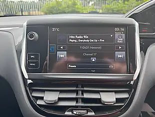 Used 2015 Peugeot 208 Allure Silver - Interior and Exterior details 15
