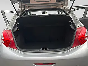 Used 2015 Peugeot 208 Allure Silver - Interior and Exterior details 17