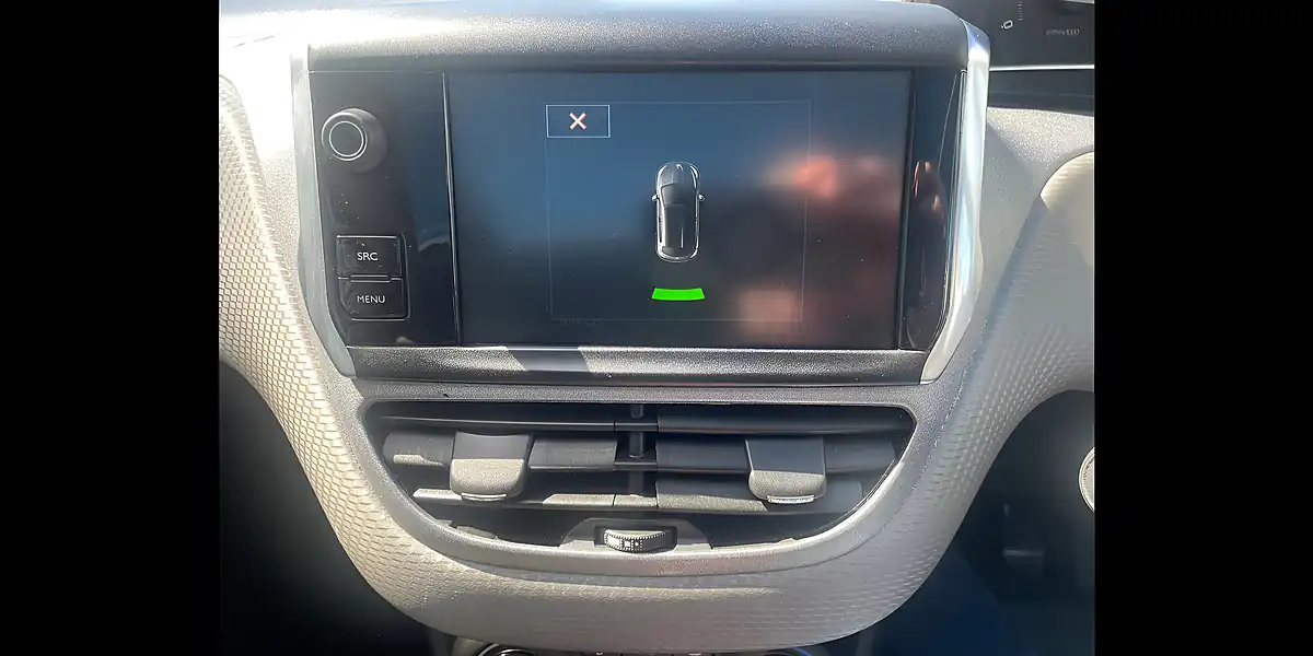 Used 2015 Peugeot 208 Allure White - Interior and Exterior details 17