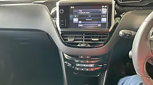 Used 2015 Peugeot 208 Allure White - Interior and Exterior details 10