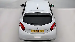 Used 2015 Peugeot 208 Allure White - Interior and Exterior details 6