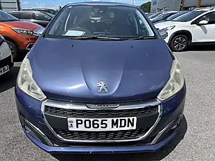 Used 2015 Peugeot 208 Blue - Interior and Exterior details 2