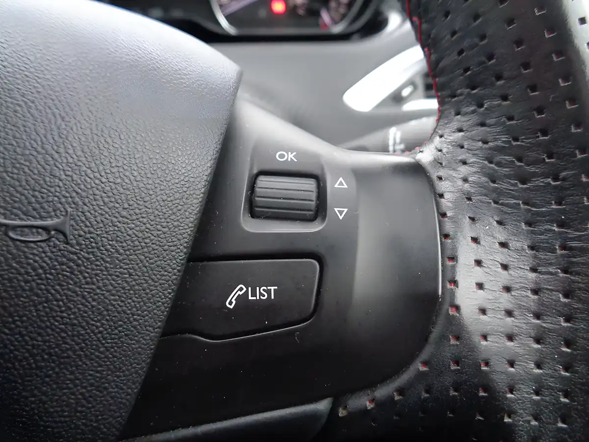 Used 2015 Peugeot 208 GT Line - Interior and Exterior details 12