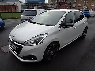 Used 2015 Peugeot 208 GT Line - Interior and Exterior details 3