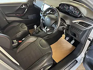 Used 2015 Peugeot 208 GT Line Silver - Interior and Exterior details 9