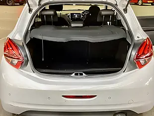 Used 2015 Peugeot 208 GT Line White - Interior and Exterior details 8