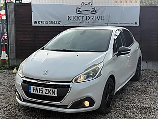 Used 2015 Peugeot 208 GT Line White - Interior and Exterior details 2