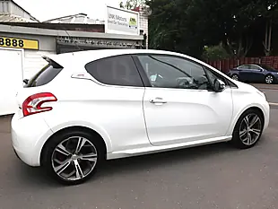 Used 2015 Peugeot 208 GTI White - Interior and Exterior details 13