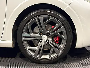 Used 2015 Peugeot 208 GTI White - Interior and Exterior details 12