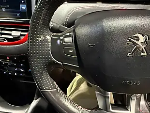 Used 2015 Peugeot 208 GTI White - Interior and Exterior details 17