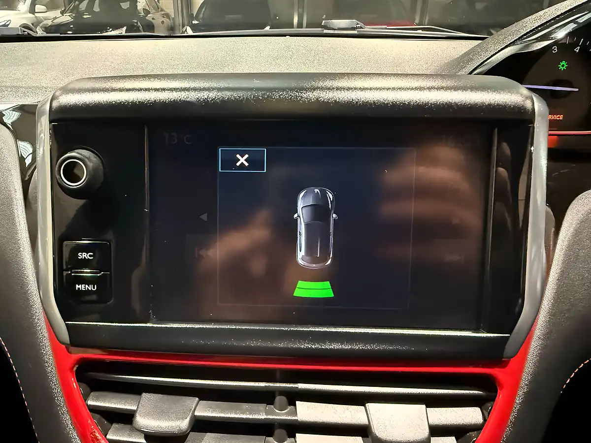 Used 2015 Peugeot 208 GTI White - Interior and Exterior details 19