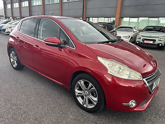 2015 Peugeot 208 1.2 Auto