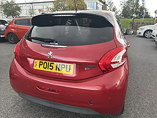 Used 2015 Peugeot 208 Red - Interior and Exterior details 5