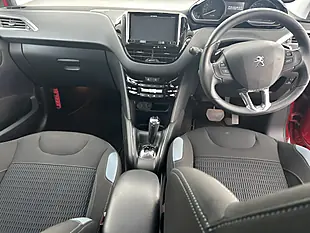 Used 2015 Peugeot 208 Red - Interior and Exterior details 8