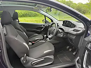 Used 2015 Peugeot 208 Style Blue - Interior and Exterior details 13