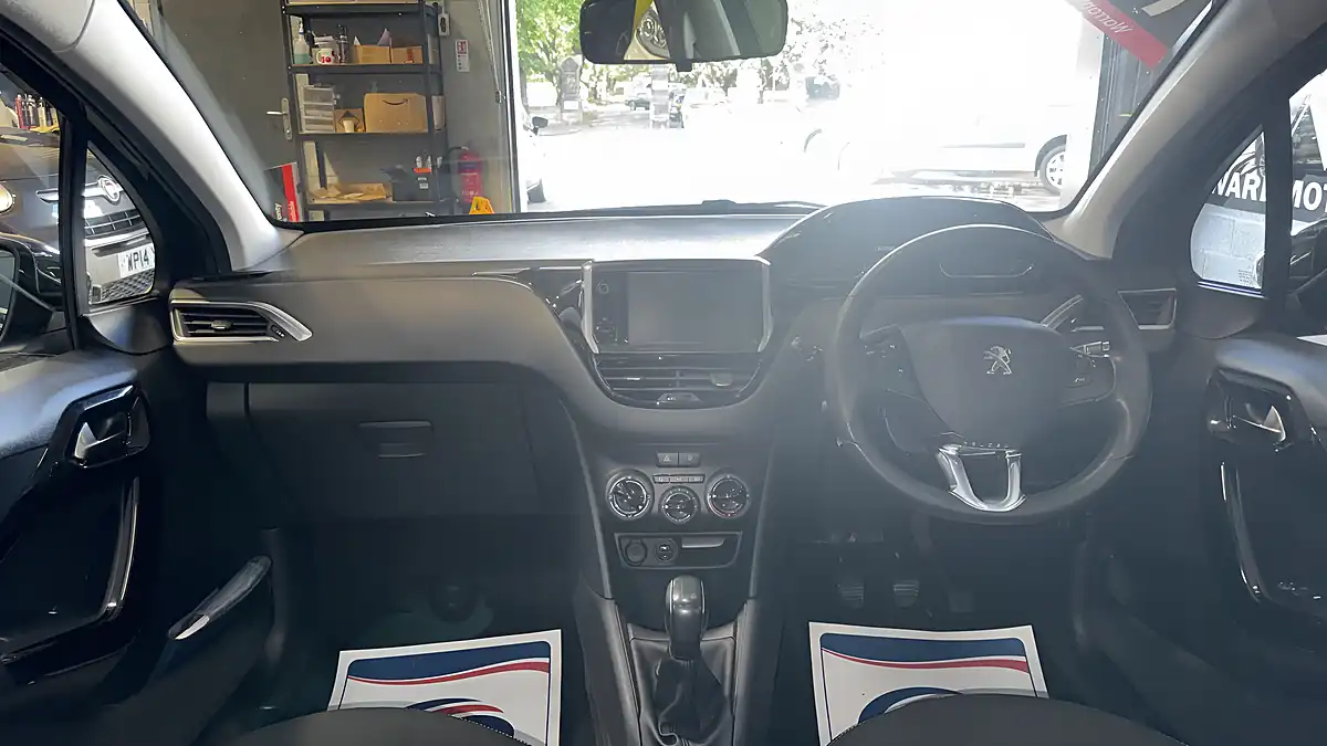 Used 2015 Peugeot 208 Style Grey - Interior and Exterior details 13