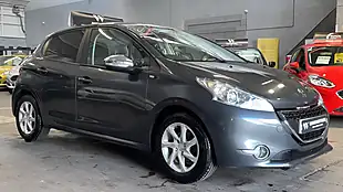 Used 2015 Peugeot 208 Style Grey - Interior and Exterior details 4