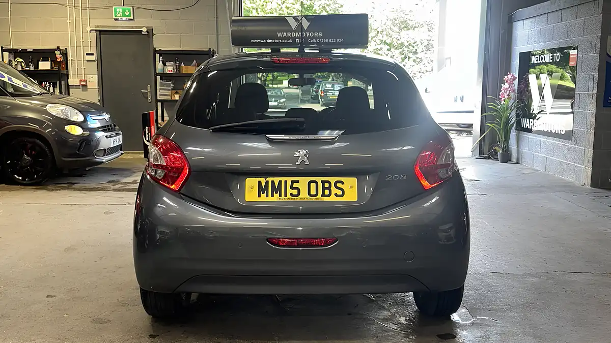Used 2015 Peugeot 208 Style Grey - Interior and Exterior details 6