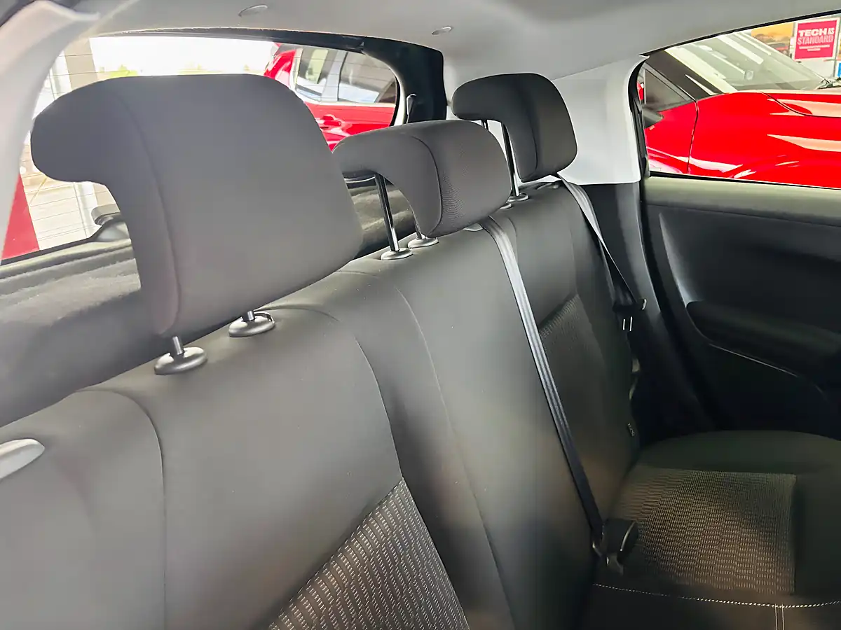Used 2015 Peugeot 208 Style Grey - Interior and Exterior details 14