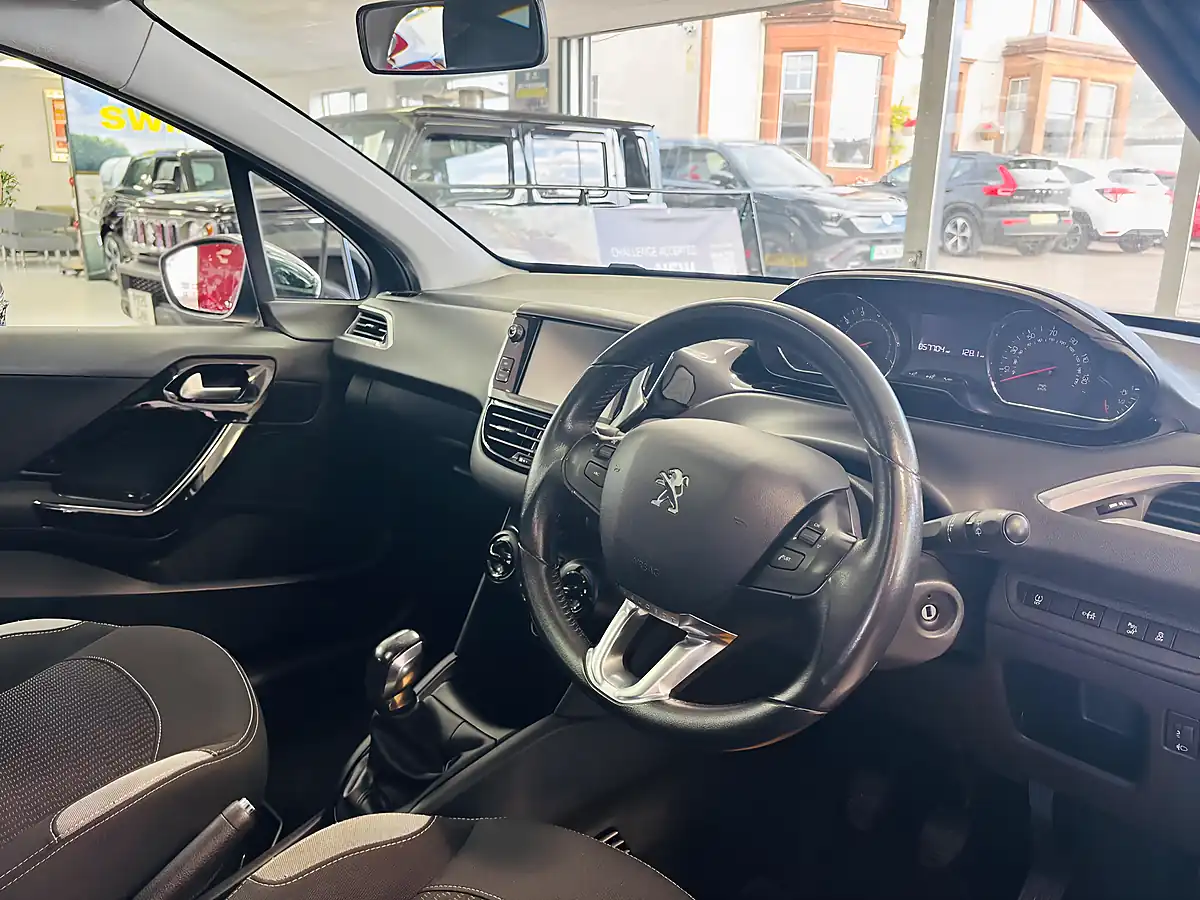 Used 2015 Peugeot 208 Style Grey - Interior and Exterior details 17
