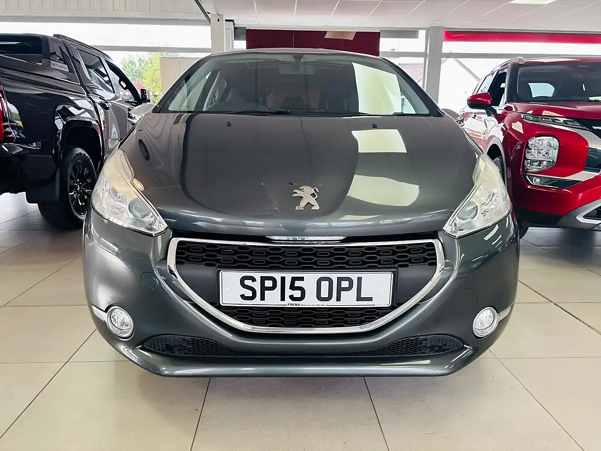 Used 2015 Peugeot 208 Style Grey - Interior and Exterior details 2