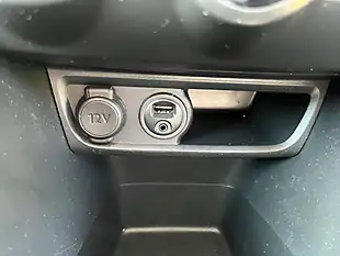 Used 2015 Peugeot 208 Style Hurricane Grey - Interior and Exterior details 13