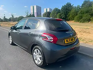 Used 2015 Peugeot 208 Style Hurricane Grey - Interior and Exterior details 3