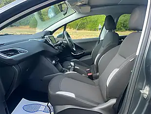Used 2015 Peugeot 208 Style Hurricane Grey - Interior and Exterior details 6