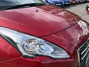 Used 2015 Peugeot 3008 Active Red - Interior and Exterior details 11