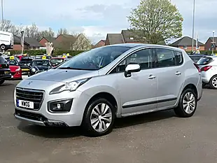 Used 2015 Peugeot 3008 Active Silver - Interior and Exterior details 5