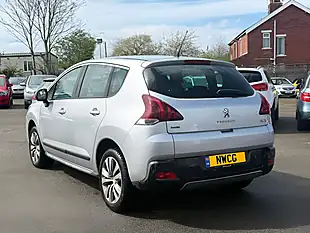 Used 2015 Peugeot 3008 Active Silver - Interior and Exterior details 8