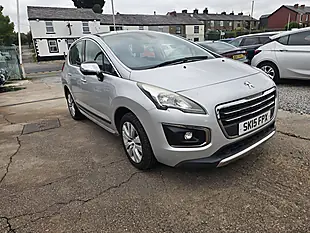 Used 2015 Peugeot 3008 Active Silver - Interior and Exterior details 2