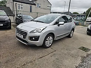 Used 2015 Peugeot 3008 Active Silver - Interior and Exterior details 3