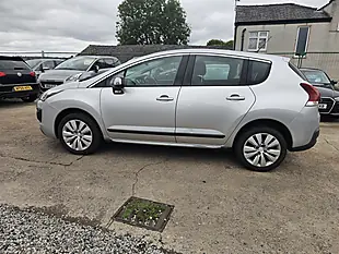 Used 2015 Peugeot 3008 Active Silver - Interior and Exterior details 5