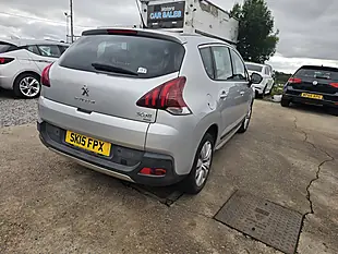 Used 2015 Peugeot 3008 Active Silver - Interior and Exterior details 7