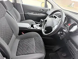 Used 2015 Peugeot 3008 Active White - Interior and Exterior details 20