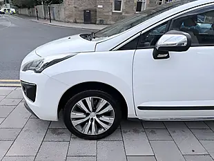 Used 2015 Peugeot 3008 Active White - Interior and Exterior details 8