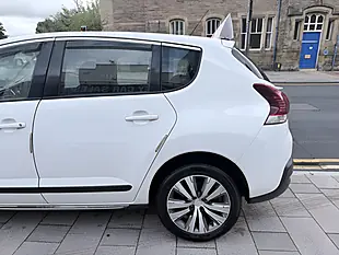 Used 2015 Peugeot 3008 Active White - Interior and Exterior details 9